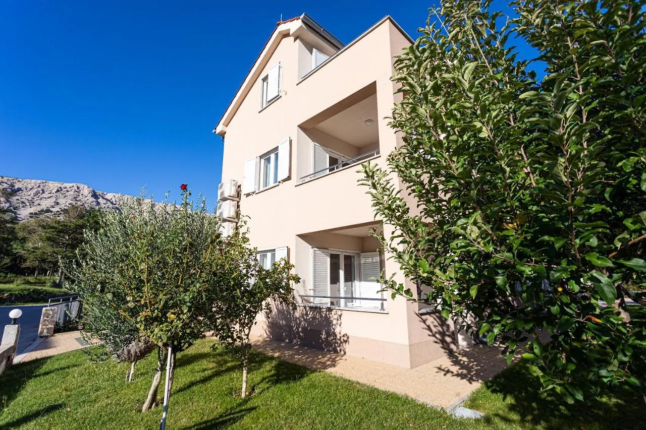 Apartments Crnekovic Jasna Baška Hırvatistan