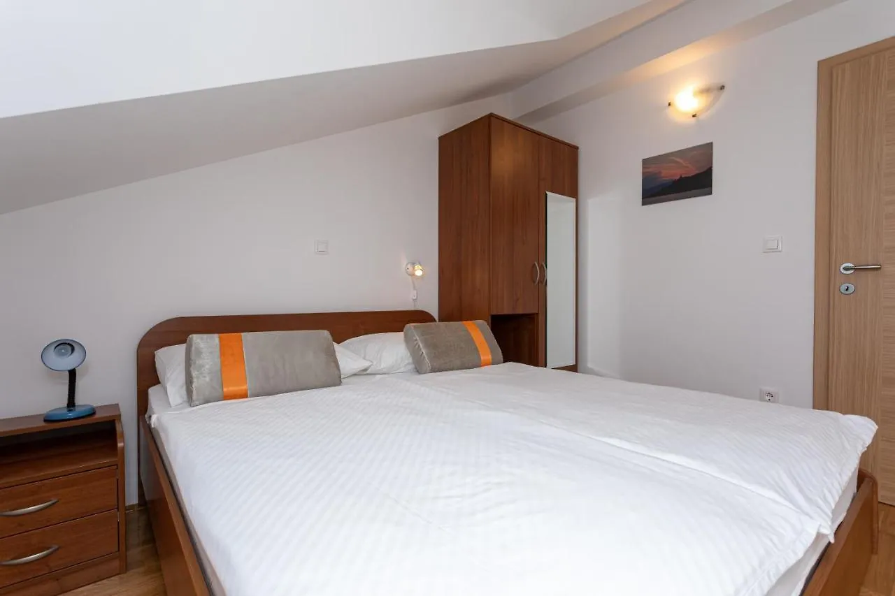 Apartments Crnekovic Jasna Baška